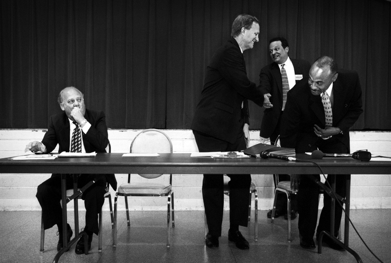 Jeffrey Gildenhorn, at left, at a 1998 mayoral debate. Photo credit: Bill O’Leary/The Washington Post/Getty